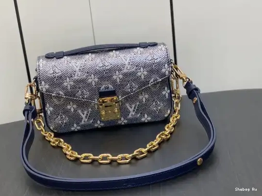 POCHETTE METIS LOUIS WEST EAST VUITTON 0617